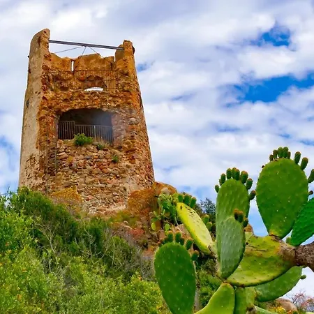 Skyline Lägenhet Bari Sardo
