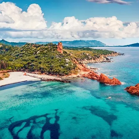 Skyline Lägenhet Bari Sardo